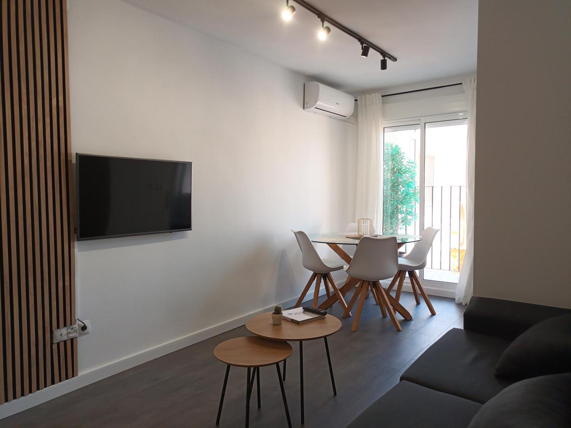 Apartamento Vacacional Cuarteles Málaga Exterior foto