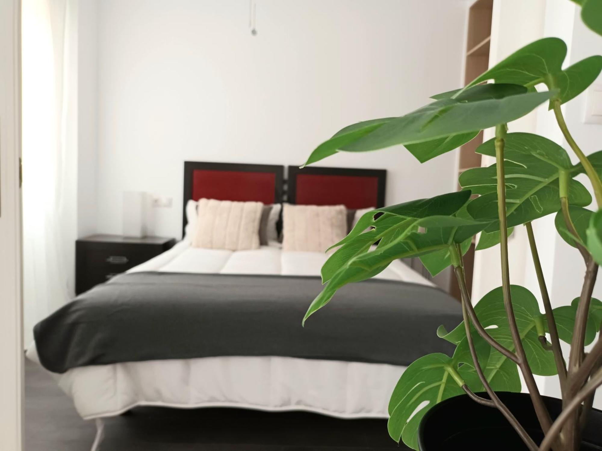 Apartamento Vacacional Cuarteles Málaga Exterior foto