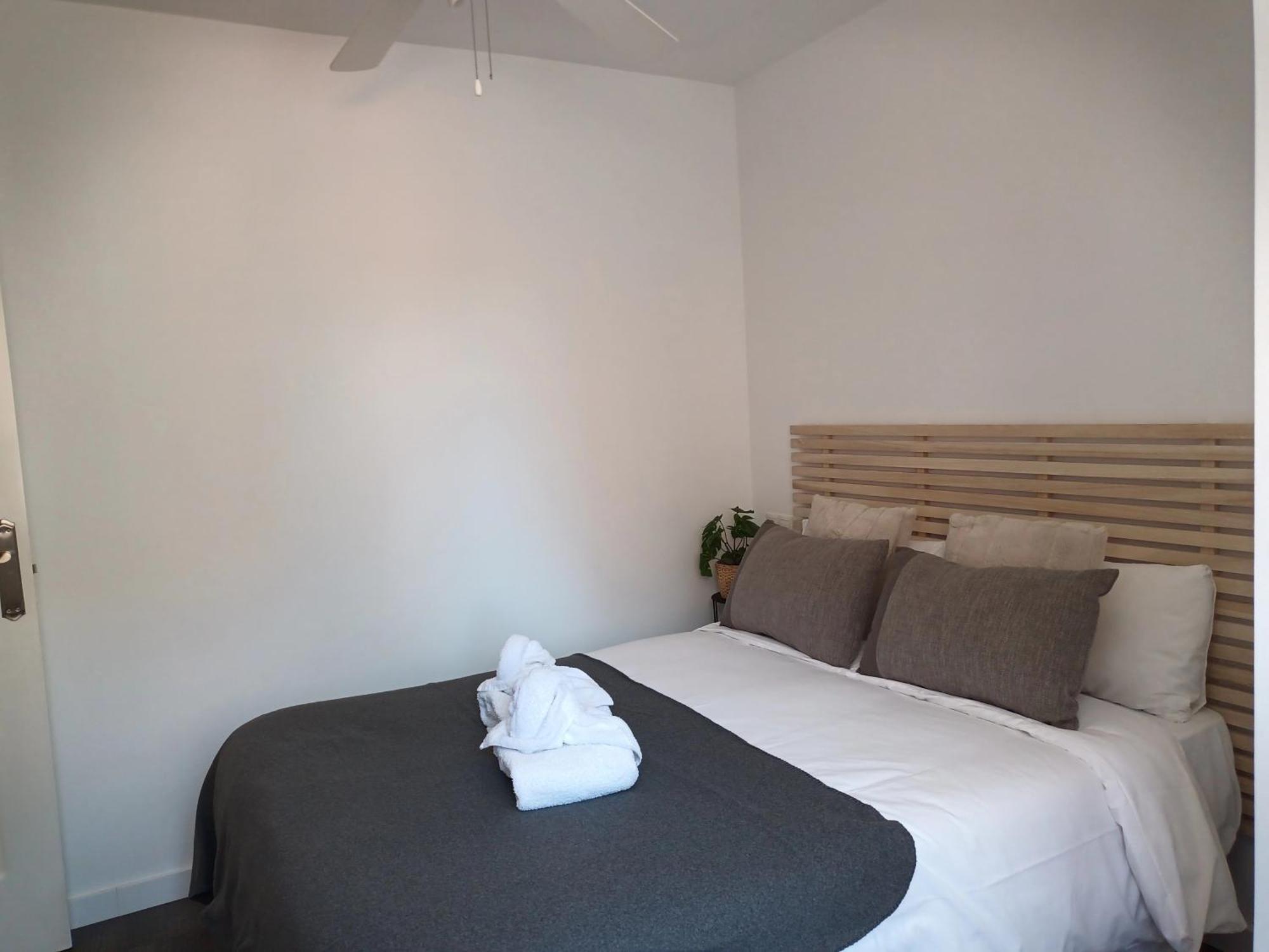 Apartamento Vacacional Cuarteles Málaga Exterior foto